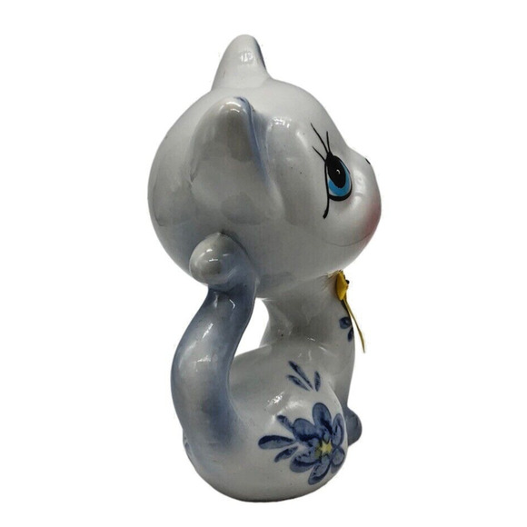Sweet Vtg Blue Eye Cat Kitten White Figurine Anthropomorphic Mid Century Ceramic - Picture 2 of 7